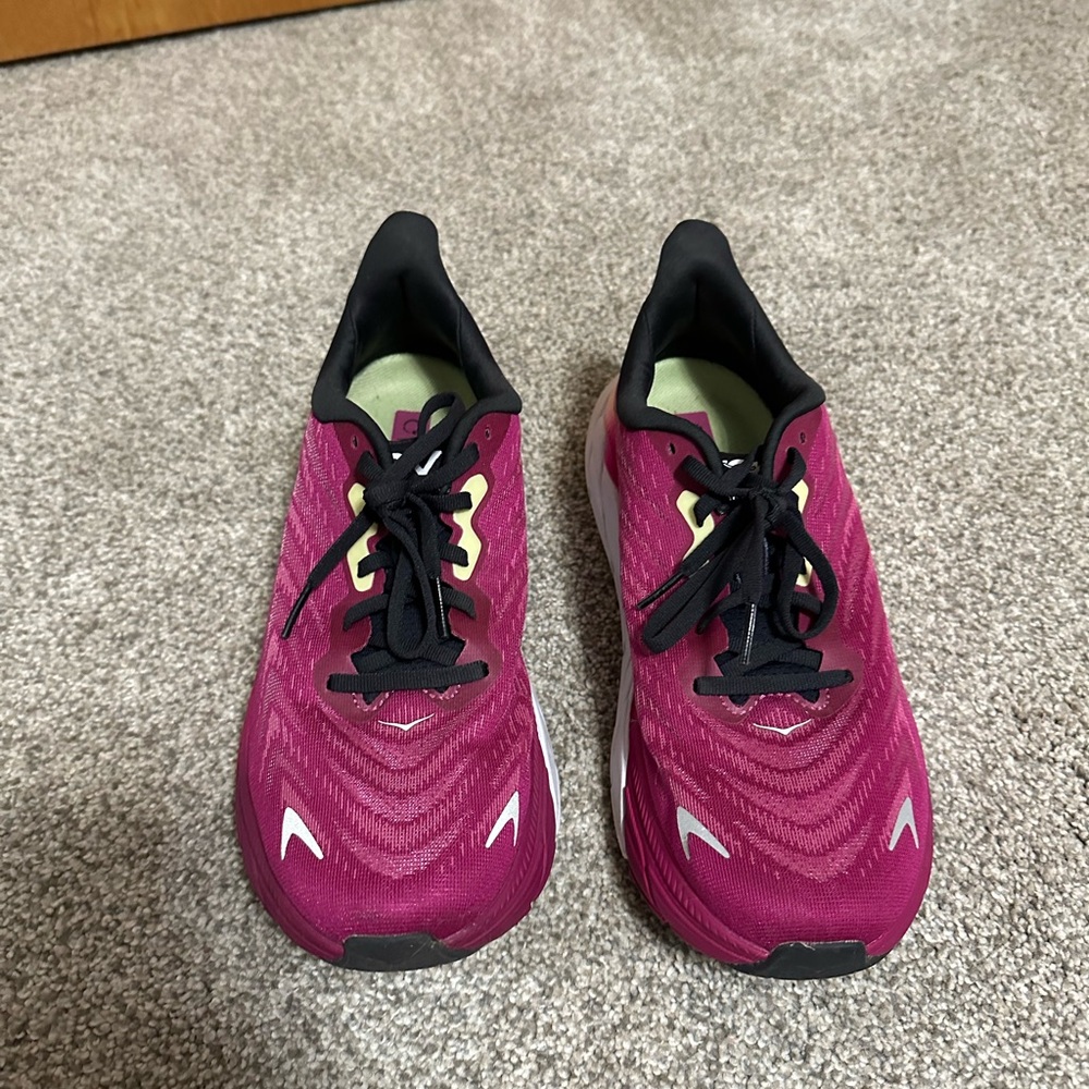 Hoka Women's Magenta and Black Running Shoes